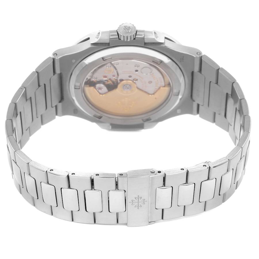 PATEK PHILIPPE NAUTILUS AUTOMATICO PREMIUM