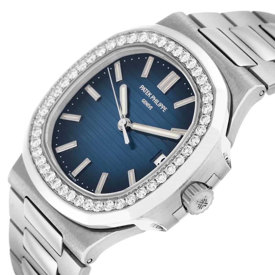 PATEK PHILIPPE NAUTILUS AUTOMATICO PREMIUM